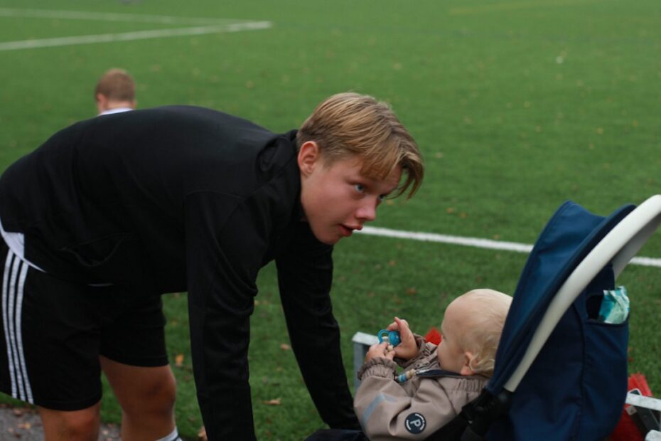 Härlig Lördag Med Fotboll!