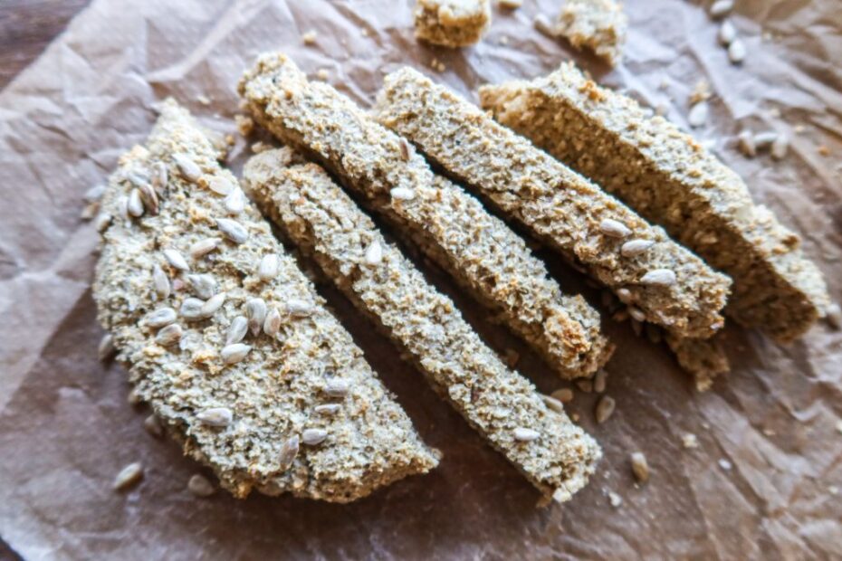 Snabbt glutenfritt bröd i airfryer – med kryddor som smakar bageri!